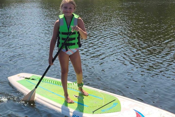 a small boat in a body of water